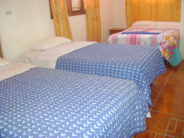 Las Gardenias Puerto Villamil Bagian luar foto