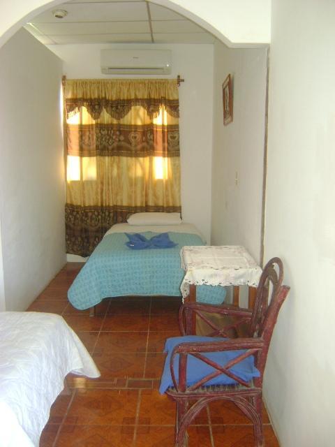 Las Gardenias Puerto Villamil Bagian luar foto