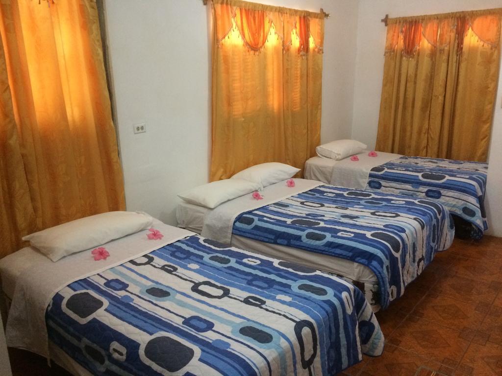 Las Gardenias Puerto Villamil Bagian luar foto